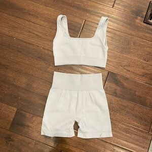 Amazon workout set. Shorts and sports bra. Light gray. Size small